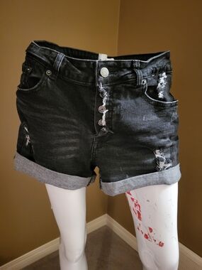 BONGO Black Distressed Roll-Cuff Jean Shorts